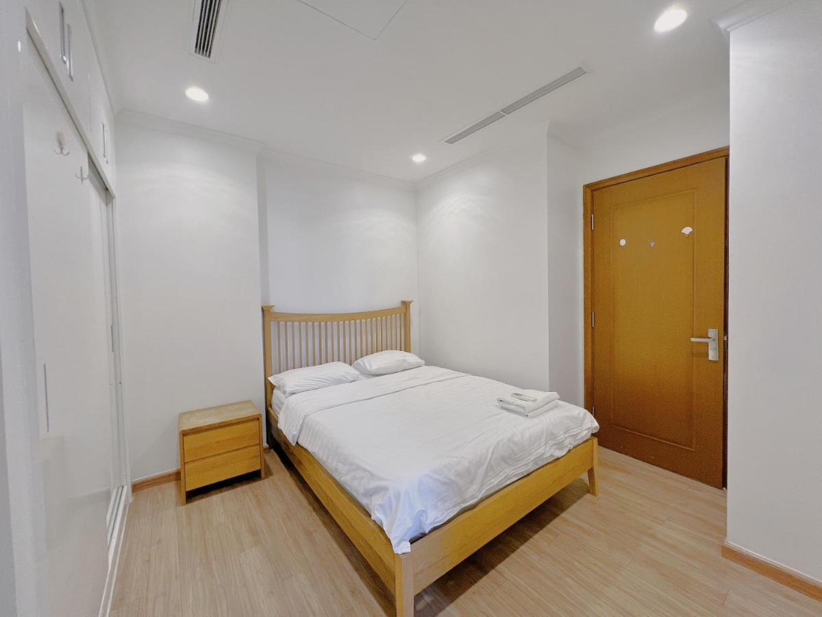Homes By Christine - Vinhomes Central Park Ho Chi Minh City Bagian luar foto