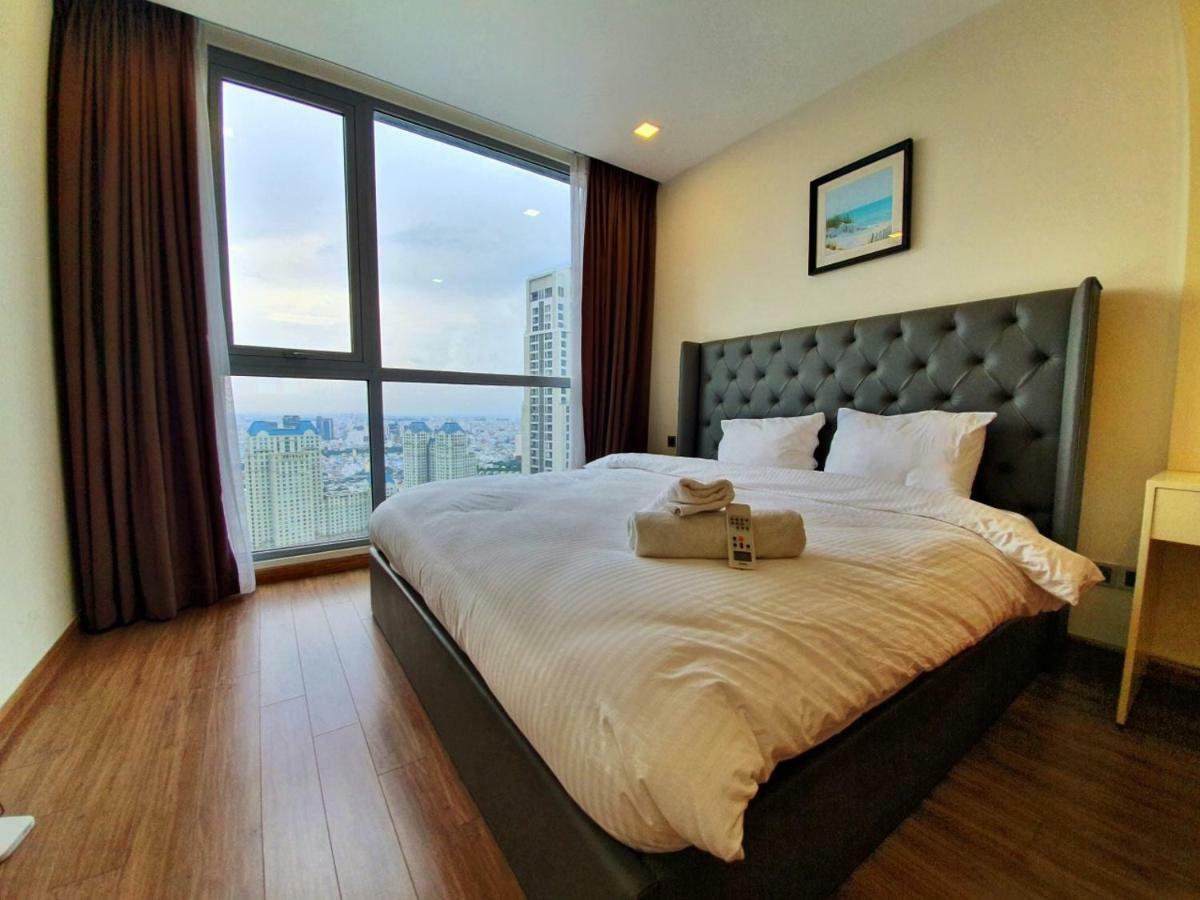 Homes By Christine - Vinhomes Central Park Ho Chi Minh City Bagian luar foto