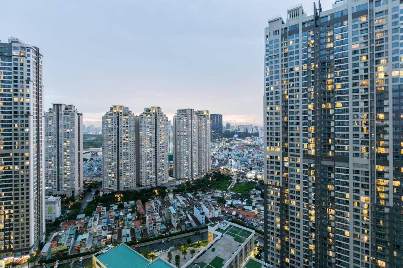 Homes By Christine - Vinhomes Central Park Ho Chi Minh City Bagian luar foto